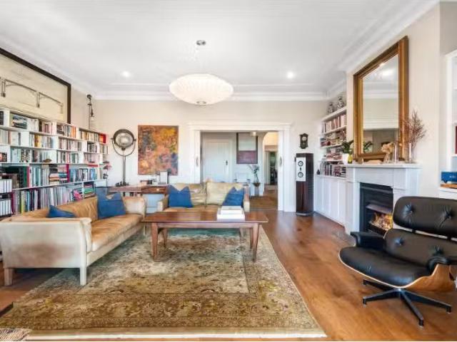 Deal! 3/31 Fairfax Road, Bellevue Hill Apartment for rent Lis.