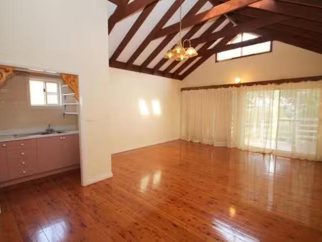 Deal! 33 Lawson Street, Sans Souci, NSW 2219