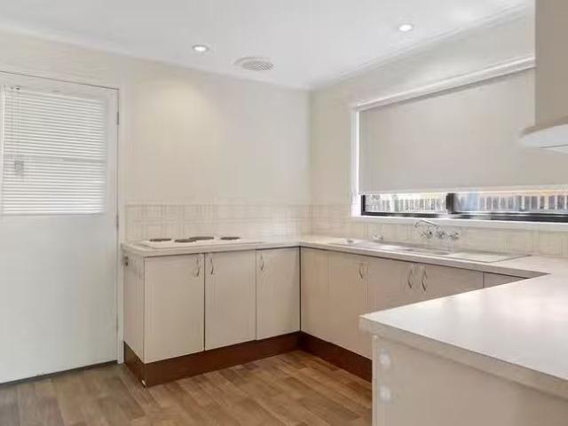 Just in! 33 Rachel Street, Darling Heights, QLD 4350