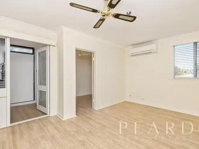 For Rent! 3/3 Read Street, Rockingham, WA 6168