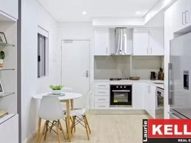 Just in! 3/3 Salisbury Road, Rivervale, WA 6103