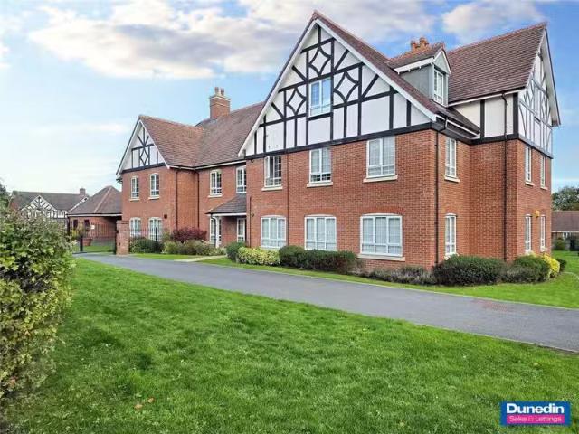 Charming 3 BA 3 bedroom apartment for rent in Butterwick Close.