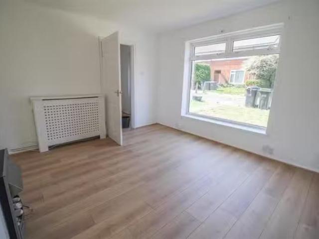 Cozy 3 bedroom terraced house for rent in Perry Spring, Harlow.