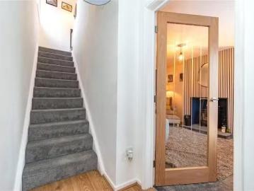 Charming 3 bedroom detached house for rent in 18 Greyrigg Aven.