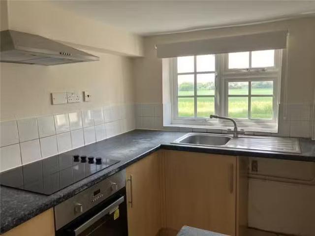 Rental! 3 bedroom detached house for rent in Cambridge Road, H.
