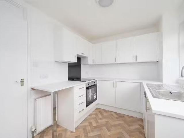 Charming 3 bedroom house for rent in Turnstone Court, Stonehav.