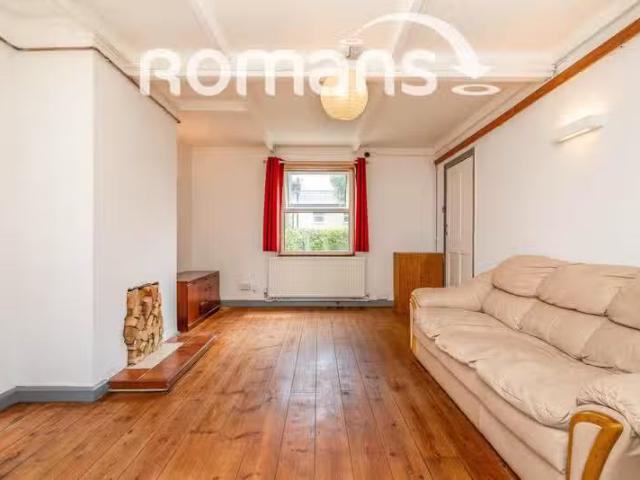 Rental! 3 bedroom house for rent in Mead Way, Bristol, BS9