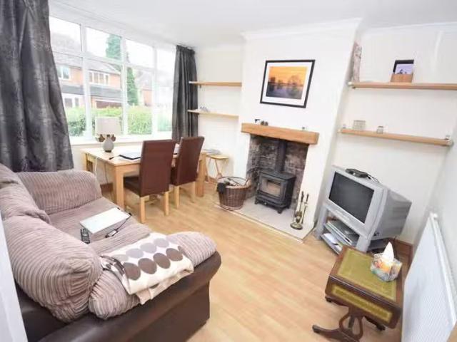 New 3 bedroom semi detached house for rent in Ebrington Close.