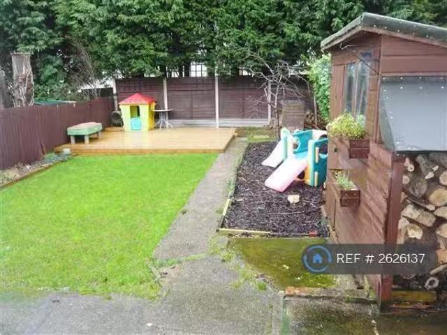 For Rent! 3 bedroom semi detached house for rent in Primrose H.