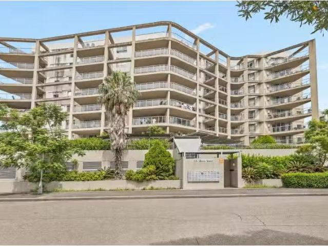 Cozy 3 BR 104/15B Albert Street, North Parramatta Apartment fo.