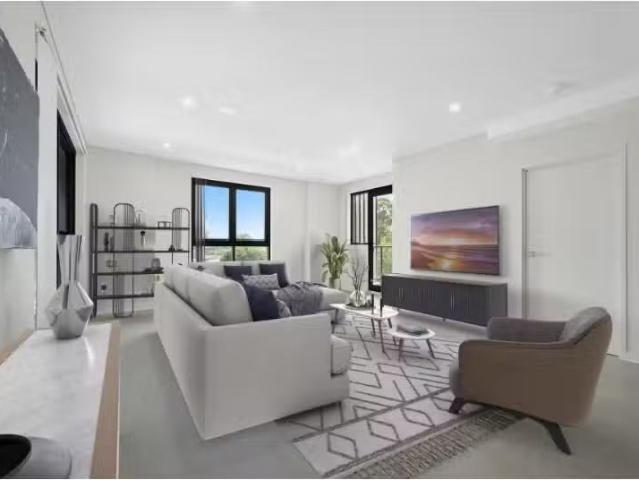 Charming 3 BR 107/1 Markham Avenue, Penrith Apartment for rent.