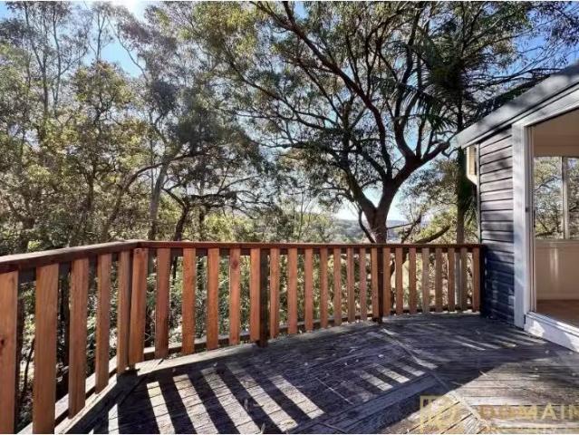 New 3 BR 10 Denver Close, East Gosford Townhouse for rent Lis.