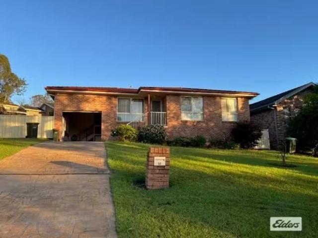 Cozy 3 BR 10 Panorama Parade, Moruya House for rent Listed by.
