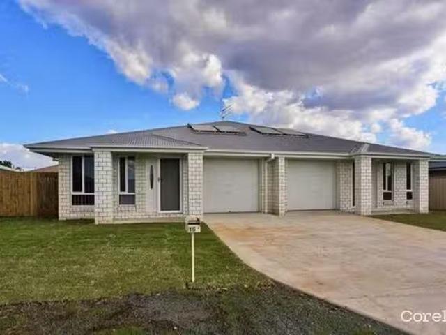 Cheap 3 BR 1/15 Debbie Court, Oakey, QLD 4401