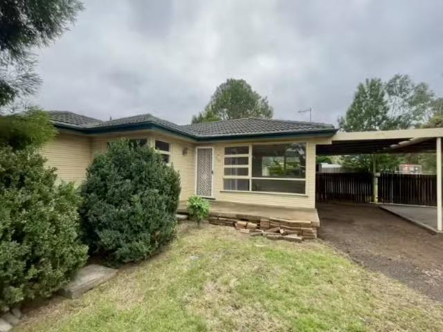 For Rent! 3 BR 110 Maitland Street, MUSWELLBROOK House for ren.