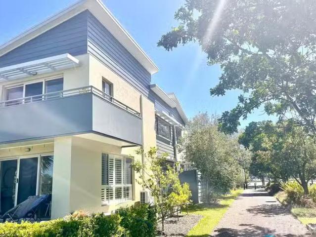 Just in! 3 BR 1/10 The Lane, Maryville, NSW 2293 House for R.