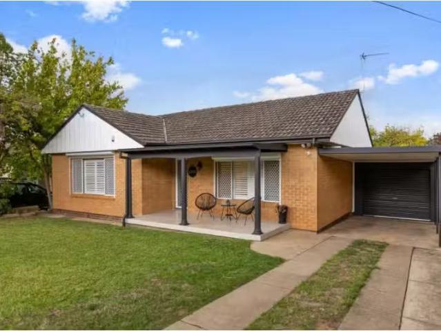 Just in! 3 BR 11 White Avenue, Kooringal House for rent Liste.