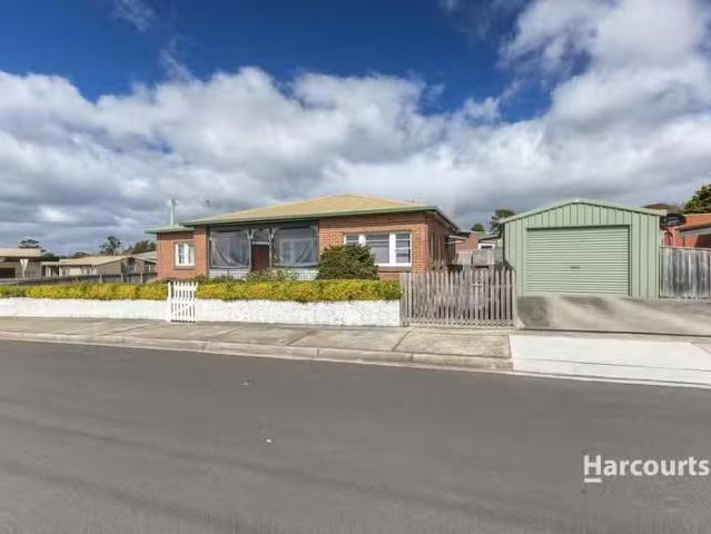 Deal! 3 BR 1/26 Mace Street, MONTELLO, TAS 7320 House for Rent