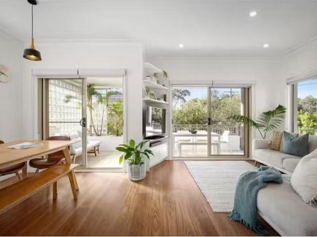 Charming 3 BR 128A Woolooware Road, Burraneer Townhouse for re.