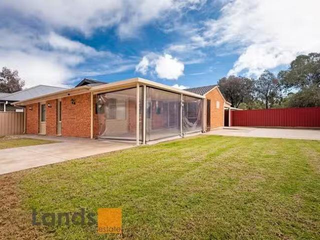 Cozy 3 BR 12 Lynch Court, Pooraka, SA 5095