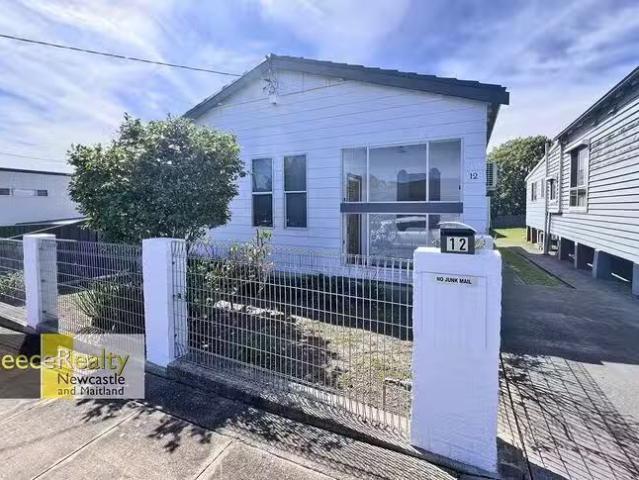 New 3 BR 12 Robert Street, Jesmond, NSW 2299