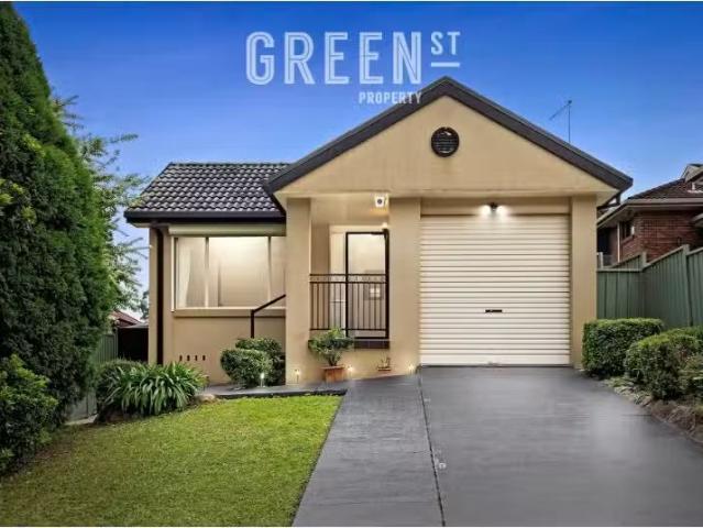 Cheap 3 BR 14 Barellan Street, Lambton House for rent Listed.