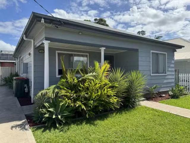 Rental! 3 BR 14 Glenelg Street, RAYMOND TERRACE House for rent.