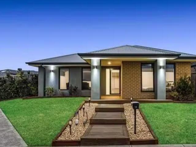 Deal! 3 BR 15 Lincoln Avenue, Officer, VIC 3809 House for Rent