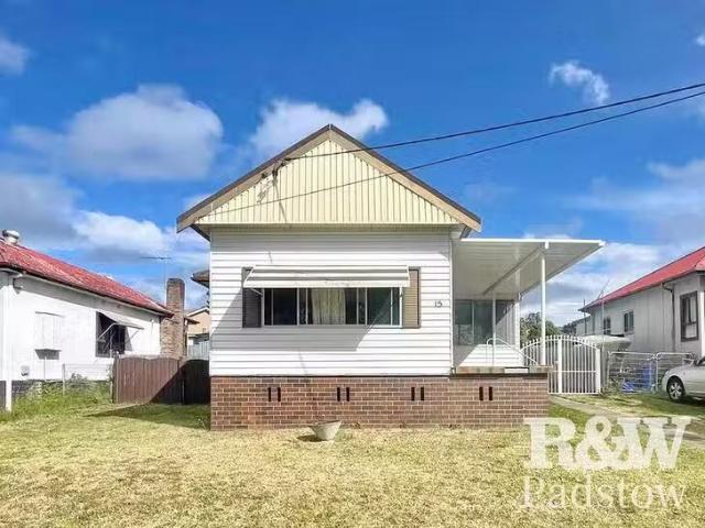 Cheap 3 BR 15 Truscott Street, Panania, NSW 2213