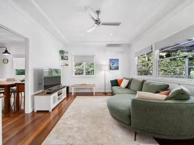 Nice 3 BR 161 Howard Street, NAMBOUR, QLD 4560 House for Rent