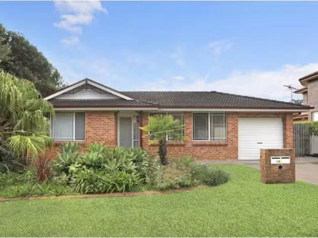 Rental! 3 BR 1/6 Cornelius O'Brien Way, Woonona Apartment for.