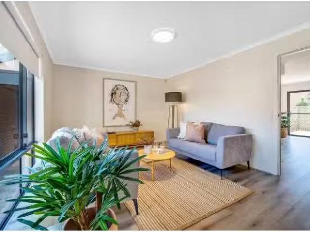 Rental! 3 BR 16 Junction Lane, MILE END Property for rent Lis.