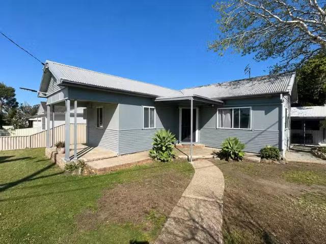 Just in! 3 BR 16 Murrawal Road, Wyongah, NSW 2259 House for.