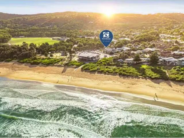 For Rent! 3 BR 1/70 Sydney Avenue, Umina Beach House for rent.
