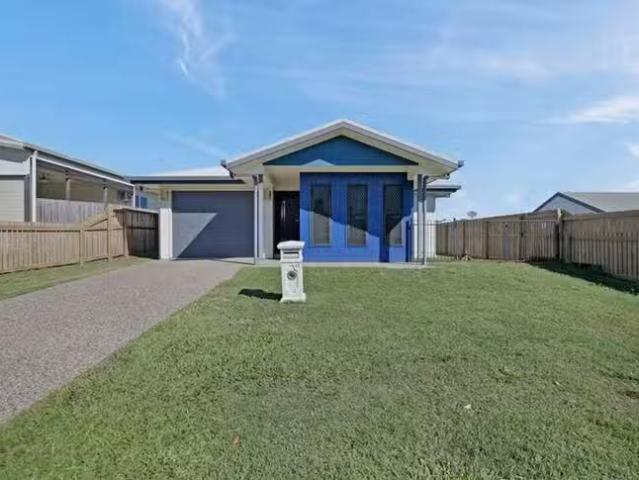 Deal! 3 BR 17 Sonoran Street, Rural View, QLD 4740
