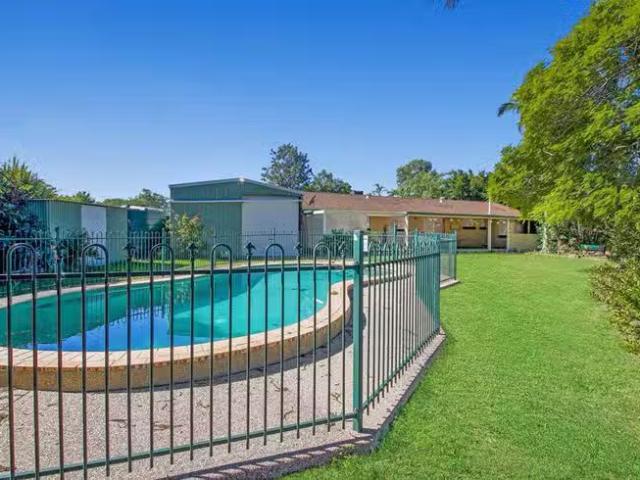 Cozy 3 BR 17 Shirley Street, Redbank Plains, QLD 4301