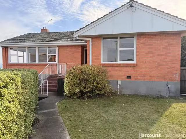 Just in! 3 BR 17 Procter, NEWNHAM, TAS 7248 House for Rent