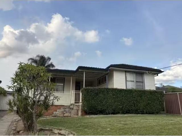 Rental! 3 BR 1 Charlton Road, Lalor Park House for rent Liste.
