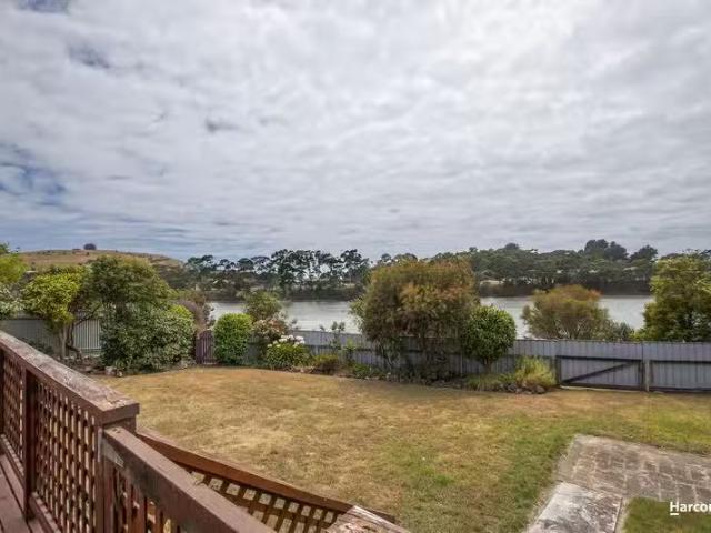 Cheap 3 BR 1 Jenner Street, WYNYARD, TAS 7325 House for Rent