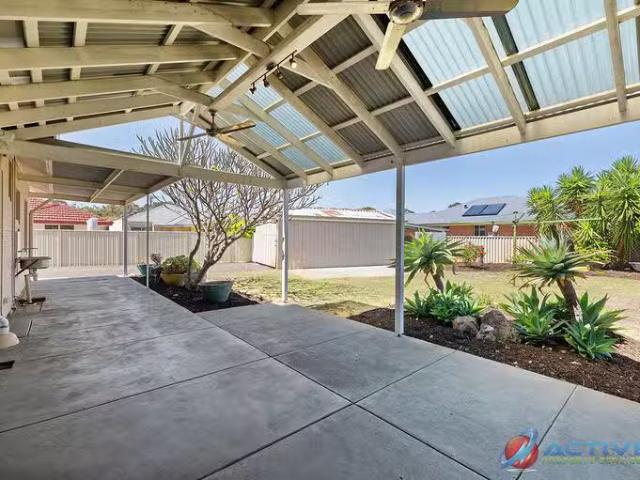 Cheap 3 BR 204 Keane Street, Cloverdale, WA 6105