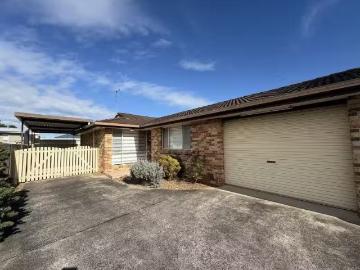 Just in! 3 BR 2/10 Gwendolen Avenue, Umina Beach Apartment for.