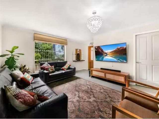 New 3 BR 2/11 Page Street, Wentworthville Townhouse for rent.