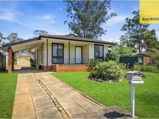 Cozy 3 BR 21 Kavieng Avenue, WHALAN House for rent Listed by.