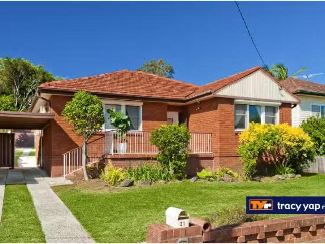 Nice 3 BR 21 Ronald Avenue, Ryde House for rent Listed by Joy.