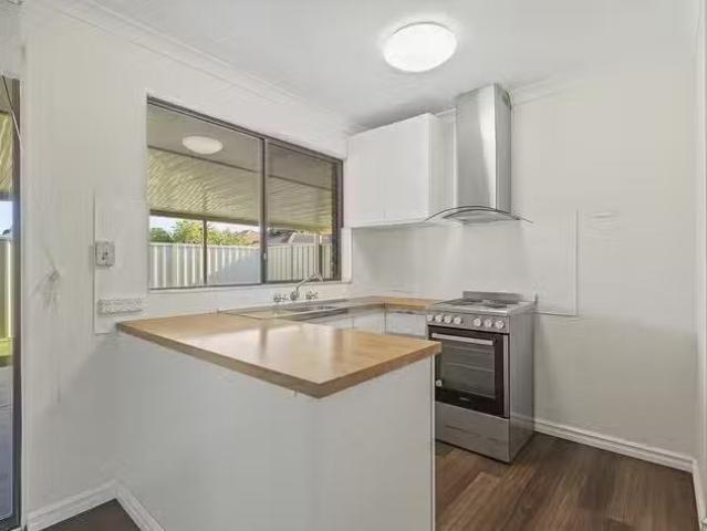 New 3 BR 22 Labyrinth Way, South Lake, WA 6164