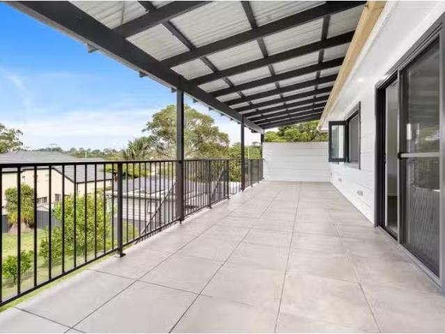 Cheap 3 BR 2/354 President Avenue, Gymea House for rent Liste.