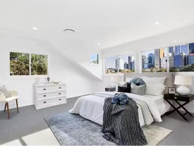 For Rent! 3 BR 23 Holdsworth Street, Neutral Bay House for ren.
