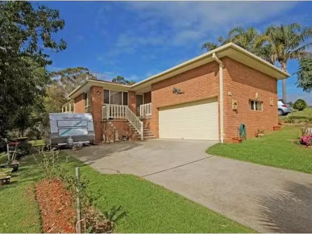 Cozy 3 BR 25 Country Club Drive, CATALINA House for rent List.