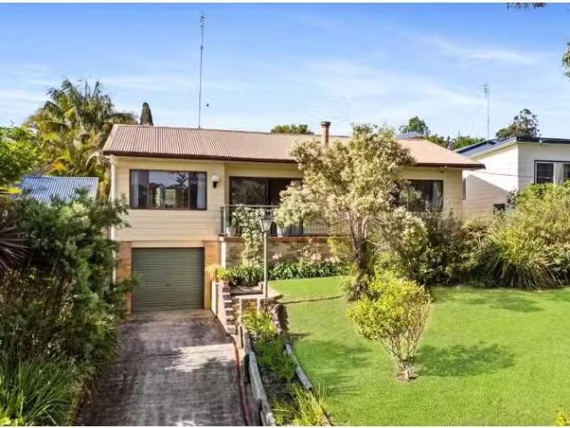 Cozy 3 BR 25 Jirramba Avenue, Saratoga House for rent Listed.