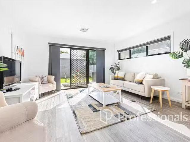Just in! 3 BR 2/661 Koorlong Avenue, Irymple, VIC 3498